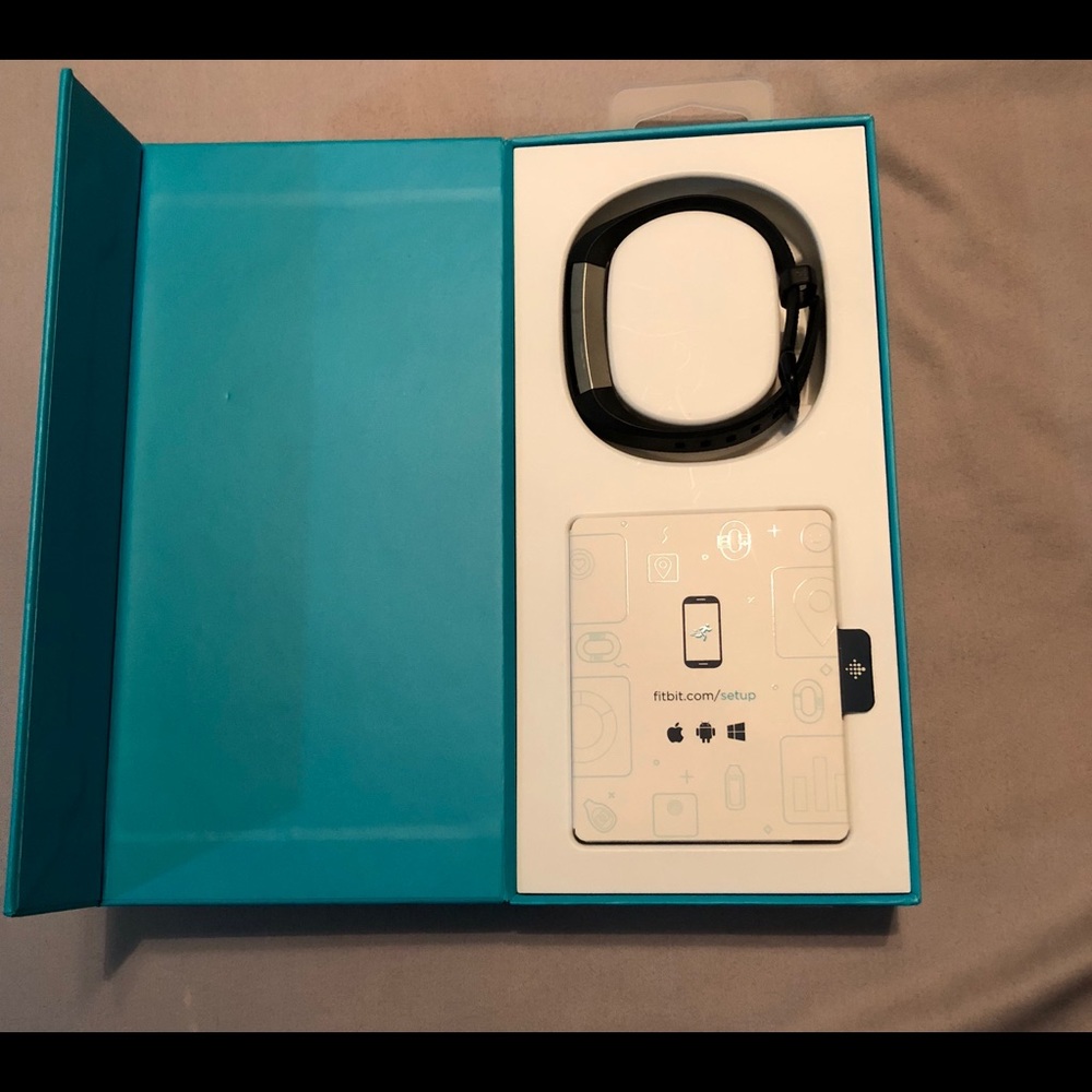 Fitbit Alta - image 1